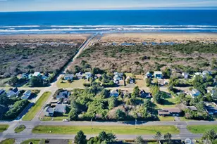 126 Sand Dune Ave NW, Ocean Shores, WA 98569 - Photo 4
