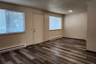 624 W Cedar St, Shelton, WA 98584 - Photo 2