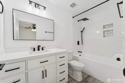 22429 Clearview Court SE, Yelm, WA 98597 - Photo 20