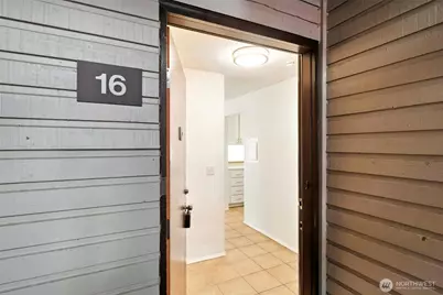 4404 146th Place NE #N16, Bellevue, WA 98007 - Photo 2