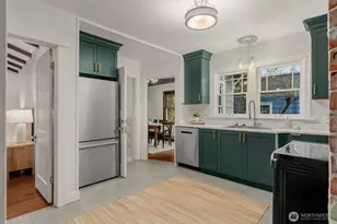 7546 17th Ave NW, Seattle, WA 98117 - Photo 10