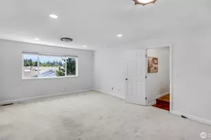 1734 Ilwaco Ave NE, Renton, WA 98059 - Photo 34
