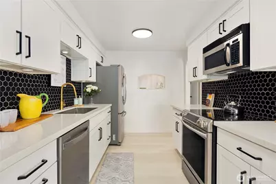 22532 6th Avenue S #A2, Seattle, WA 98198 - Photo 8