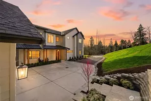 26030 NE 29th Pl, Redmond, WA 98053 - Photo 2