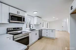 9318 210th St Ct E, Graham, WA 98338 - Photo 8