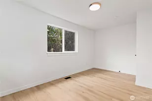 2622 80th St E, Tacoma, WA 98404 - Photo 32