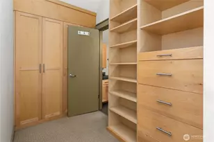 3411 Meridian Ave N, Seattle, WA 98103 - Photo 10