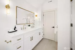 3037 21st Ave W, Seattle, WA 98199 - Photo 20