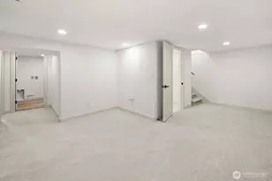 3037 21st Ave W, Seattle, WA 98199 - Photo 30