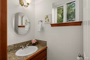 20803 NE 15th Ln, Sammamish, WA 98074 - Photo 14