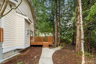20803 NE 15th Ln, Sammamish, WA 98074 - Photo 24