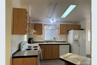 571 Morning View Circle, East Wenatchee, WA 98802 - Photo 2