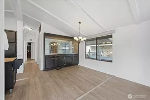 1402 22nd Street NE, Auburn, WA 98002 - Photo 12