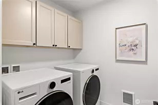 721 N 80th St, Seattle, WA 98103 - Photo 28