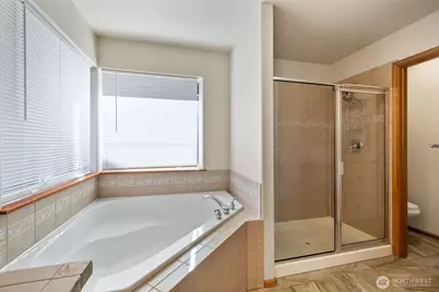 18719 12th Drive SE, Bothell, WA 98012 - Photo 26