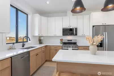1005 Night Hawk Way, Everson, WA 98247 - Photo 8