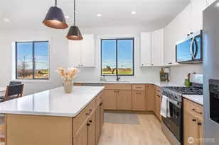 1005 Night Hawk Wy, Everson, WA 98247 - Photo 4