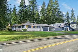 14505 84th Ave NE, Kenmore, WA 98028 - Photo 2