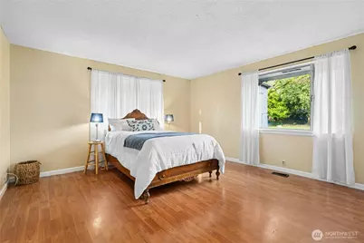 14505 84th Avenue NE, Kenmore, WA 98028 - Photo 10