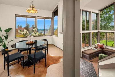 11519 Sea Breeze Avenue SW, Vashon, WA 98070 - Photo 10