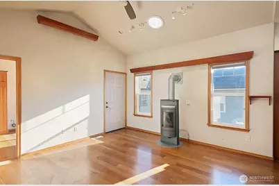 1752 Lee Court #5, Freeland, WA 98249 - Photo 14