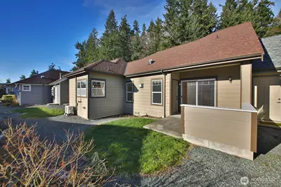 1752 Lee Court #5, Freeland, WA 98249 - Photo 8