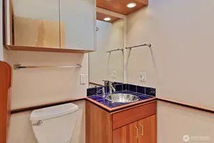 1752 Lee Ct, Freeland, WA 98249 - Photo 32