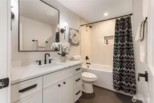 7273 27th Ave NE, Seattle, WA 98115 - Photo 26