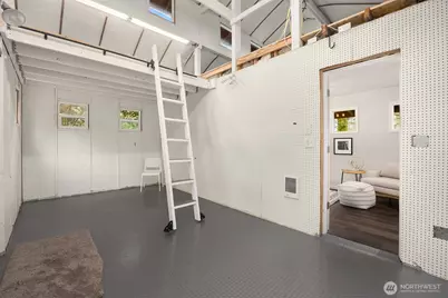 1585 NE Park View Drive, Bainbridge Island, WA 98110 - Photo 34