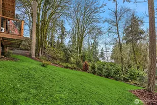1585 NE Park View Dr, Bainbridge Island, WA 98110 - Photo 38