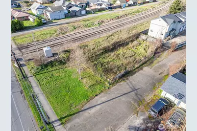 915 W 1st Street, Centralia, WA 98531 - Photo 12