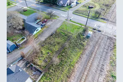 915 W 1st Street, Centralia, WA 98531 - Photo 10