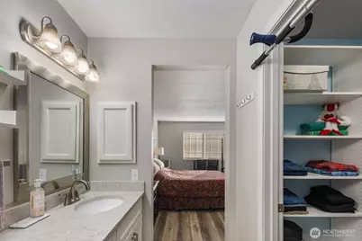 4802 Nassau Avenue NE #105, Tacoma, WA 98422 - Photo 16