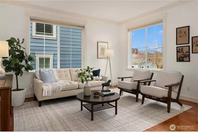 327 4th Avenue S, Kirkland, WA 98033 - Photo 4