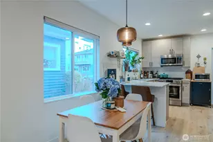 1549 NW 60th St, Seattle, WA 98104 - Photo 6