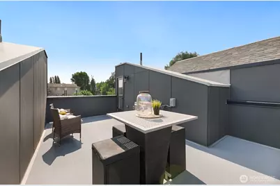 2017 W Bertona, Seattle, WA 98199 - Photo 14