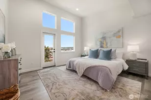 2017 W Bertona, Seattle, WA 98199 - Photo 6