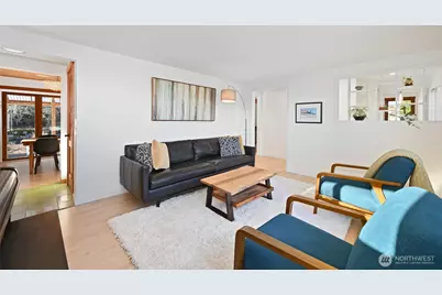 5537 32nd Avenue S, Seattle, WA 98118 - Photo 12