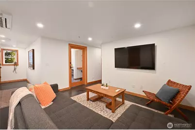 5537 32nd Avenue S, Seattle, WA 98118 - Photo 20