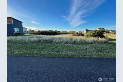 1471 Trade Wind Avenue SW, Ocean Shores, WA 98569 - Photo 1