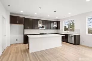 3201 219th Ave E, Bonney Lake, WA 98391 - Photo 6