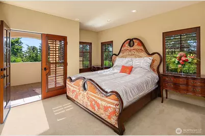 802 16th Avenue W, Kirkland, WA 98033 - Photo 28