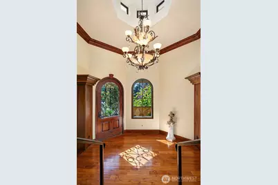 802 16th Avenue W, Kirkland, WA 98033 - Photo 6