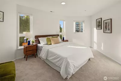 4528 8th Avenue NE #5A, Seattle, WA 98105 - Photo 14