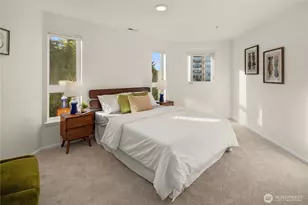 4528 8th Ave NE, Seattle, WA 98105 - Photo 14