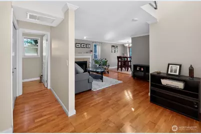 10918 SE 270th Street, Kent, WA 98030 - Photo 8