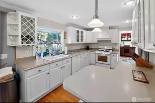 10918 SE 270th St, Kent, WA 98030 - Photo 12