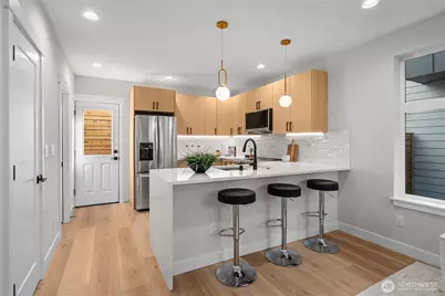 9230 B 22nd Avenue SW #C, Seattle, WA 98106 - Photo 12