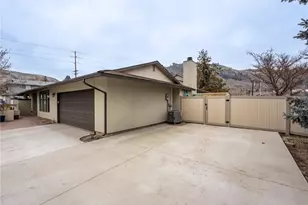 1320 Wedgewood Ave, Wenatchee, WA 98801 - Photo 4