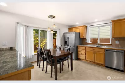 2632 NE 24th Court, Renton, WA 98056 - Photo 4